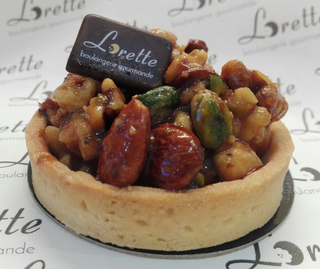 Tartelettes aux fruits secs de Lorette boulangerie Paris Butte aux Cailles