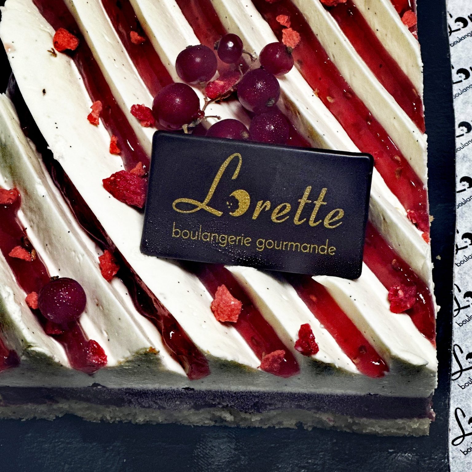 Pâtisserie maison vanille et fruits rouges boulangerie Lorette Paris